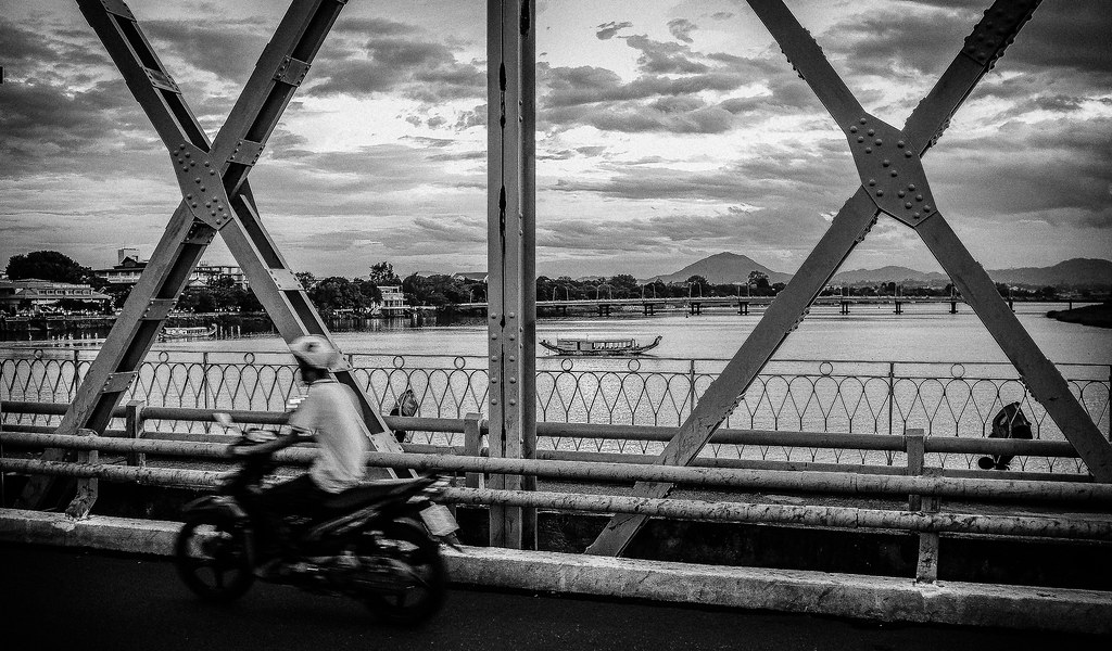 Code de la route moto : 5 astuces incontournables pour réussir